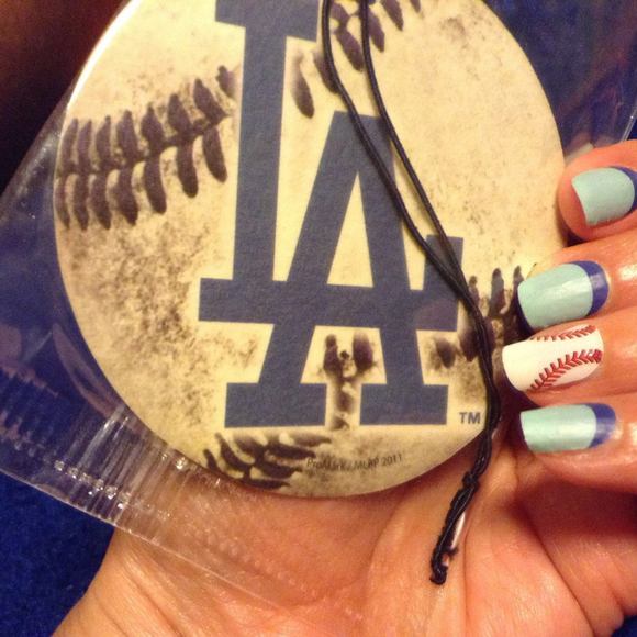 Meet your Posher, Andrea - Picture 1 of 1